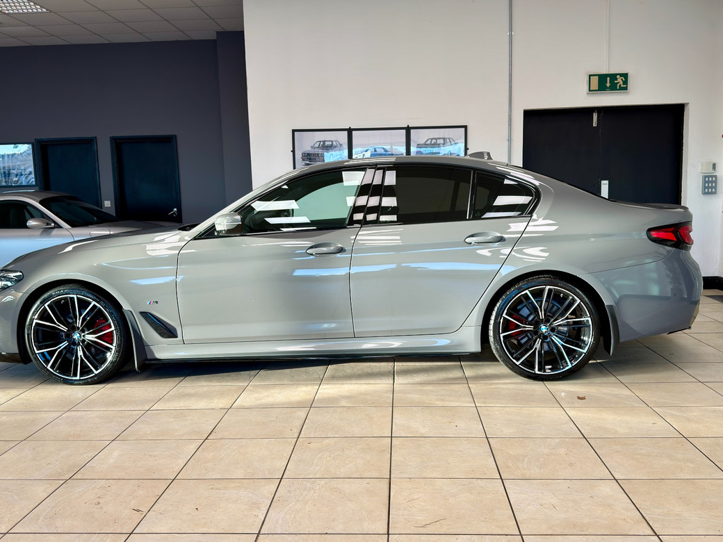 2022 BMW 5 Series