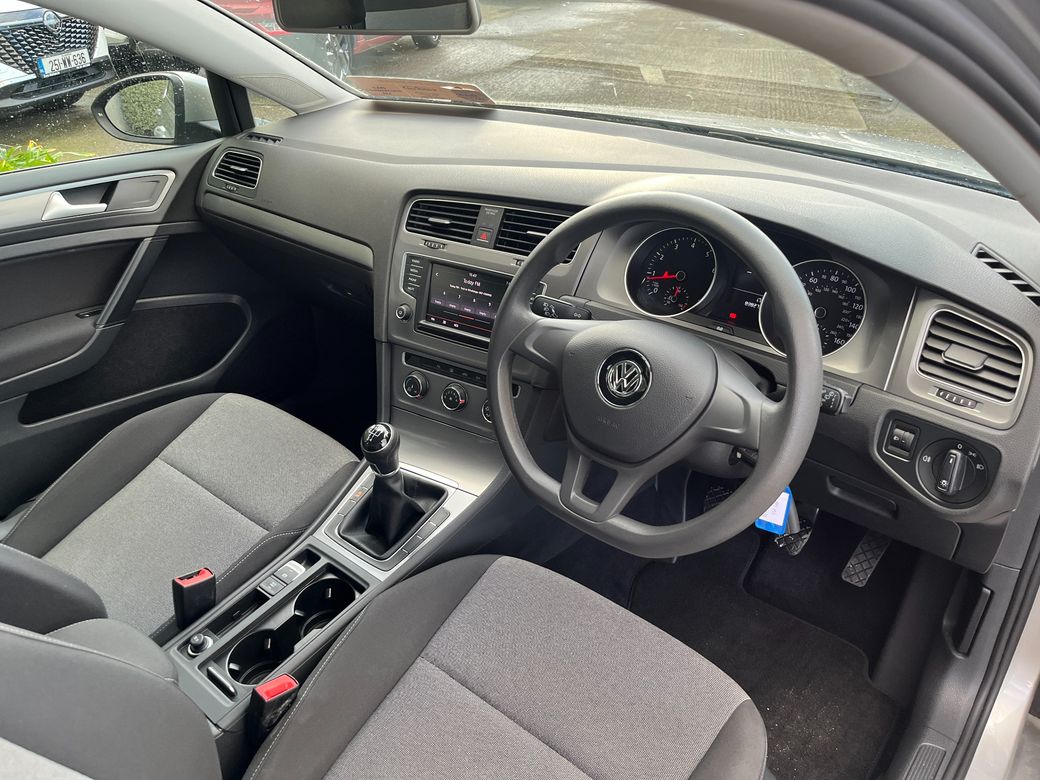 2016 Volkswagen Golf