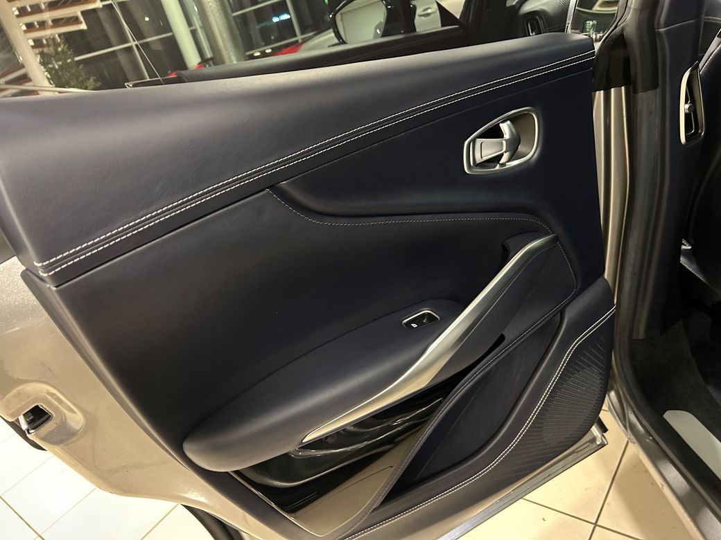 2023 Aston Martin DBX