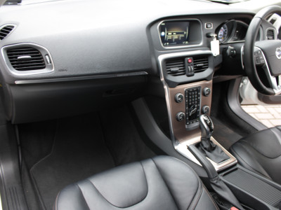 2016 Volvo V40 Cross Country