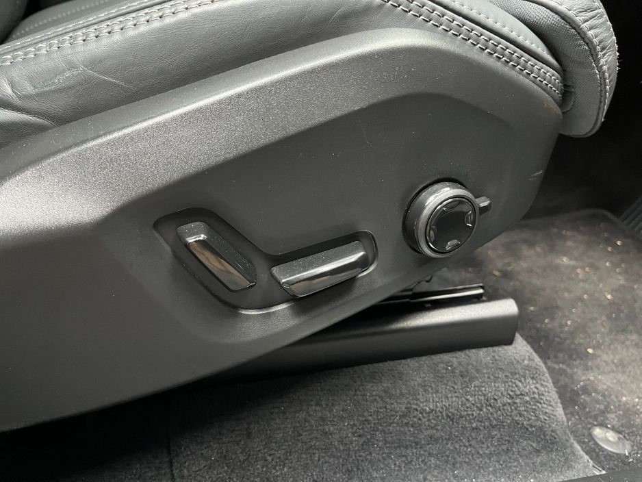 2023 Volvo XC90