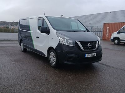 2017 Nissan NV300