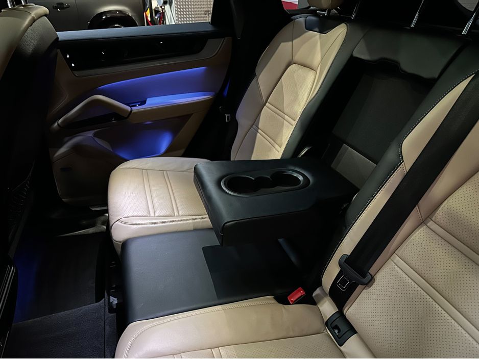 2024 Porsche Cayenne