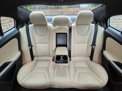 2017 Volvo S60