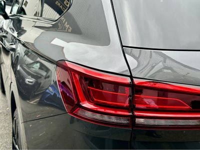 2022 Volkswagen Touareg