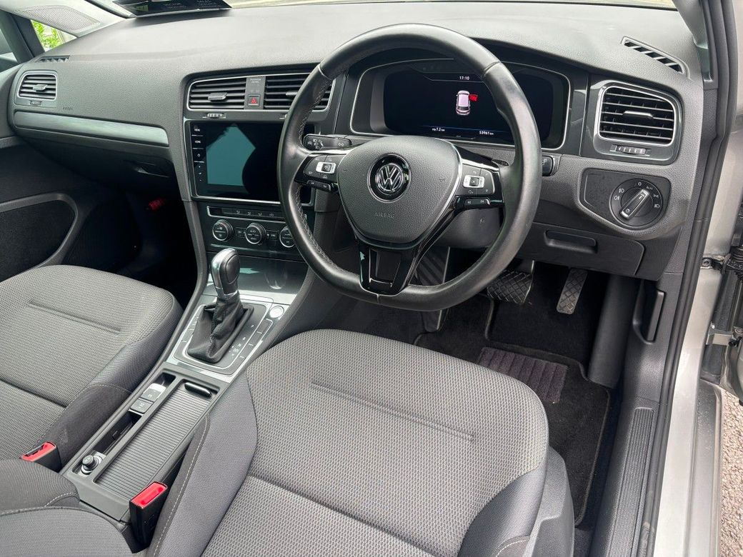 2018 Volkswagen Golf