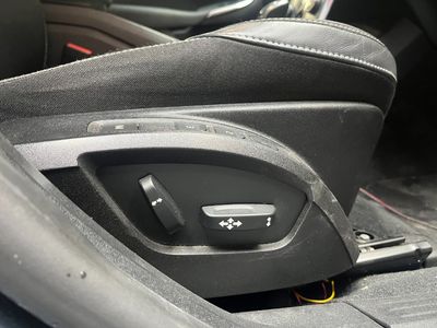 2017 Volvo V40