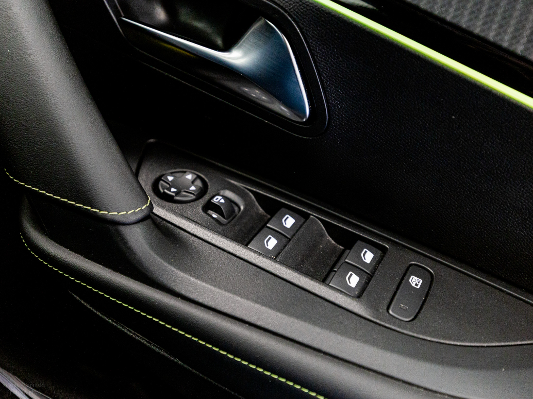 2025 Peugeot 2008