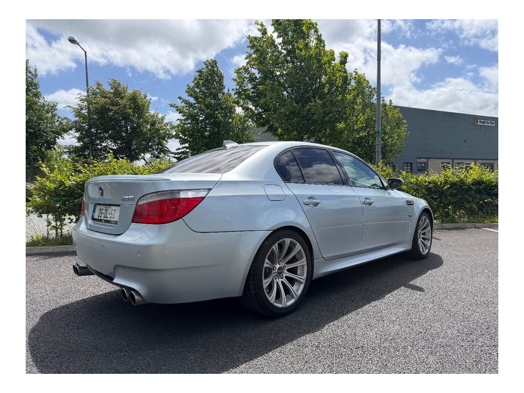 2005 BMW M5