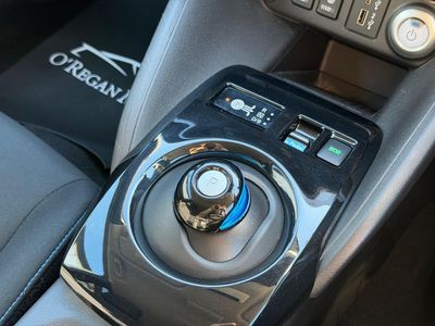 2024 Nissan Leaf