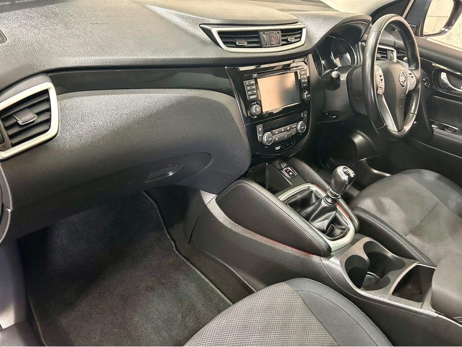 2017 Nissan Qashqai