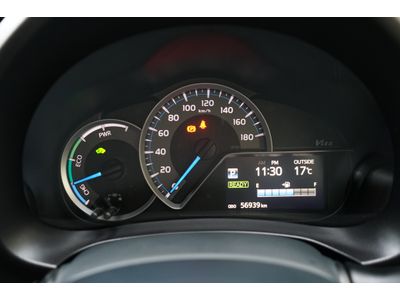 2017 Toyota Vitz