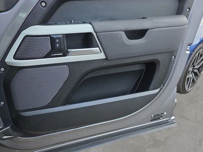 2023 Land Rover Defender