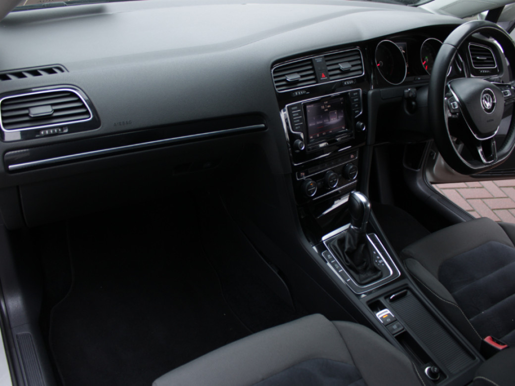 2013 Volkswagen Golf