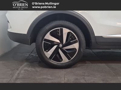 2022 MG ZS
