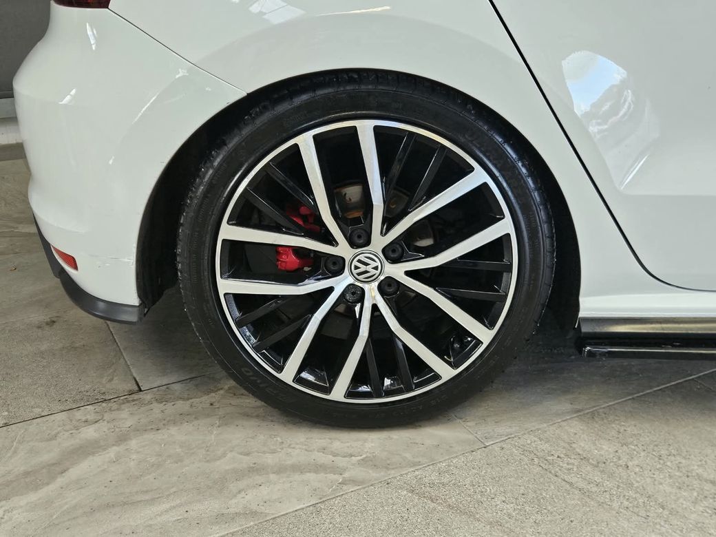 2015 Volkswagen Polo