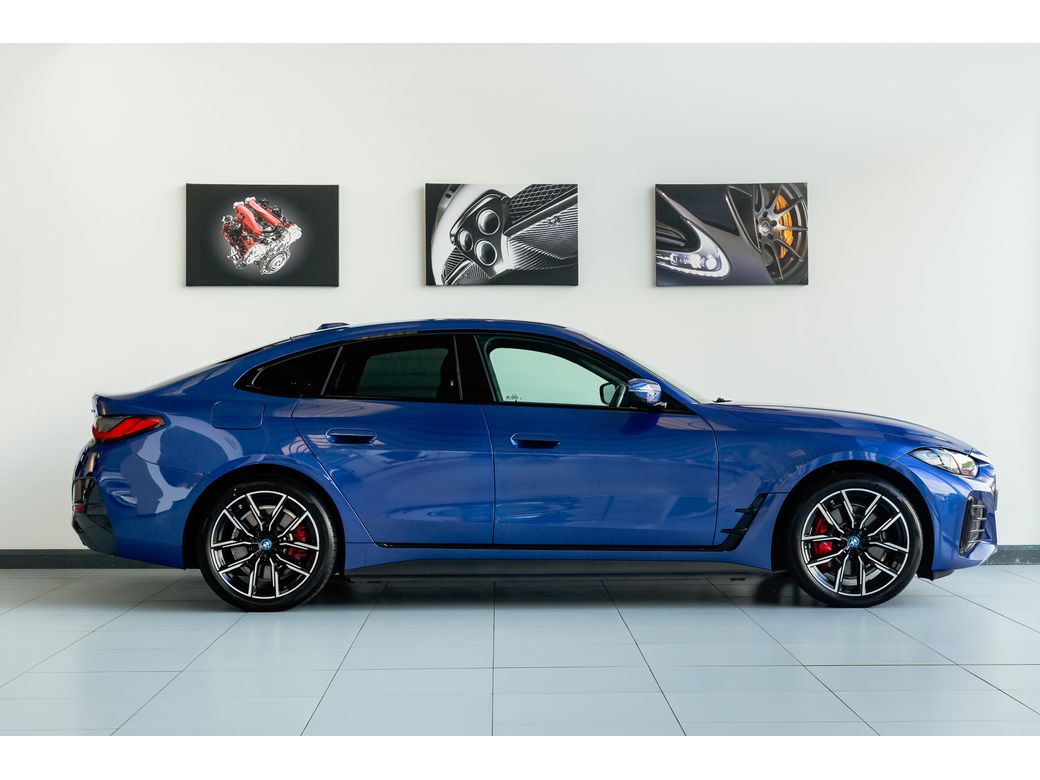 2024 BMW i4