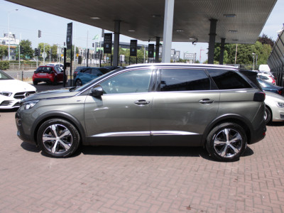 2019 Peugeot 5008