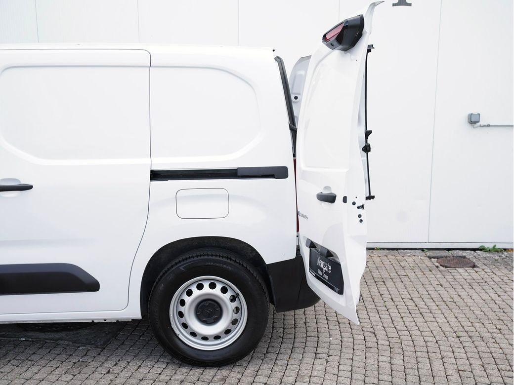 2025 Citroen e-Berlingo