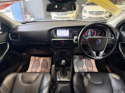 2015 Volvo V40