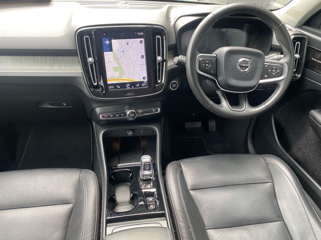 2020 Volvo XC40