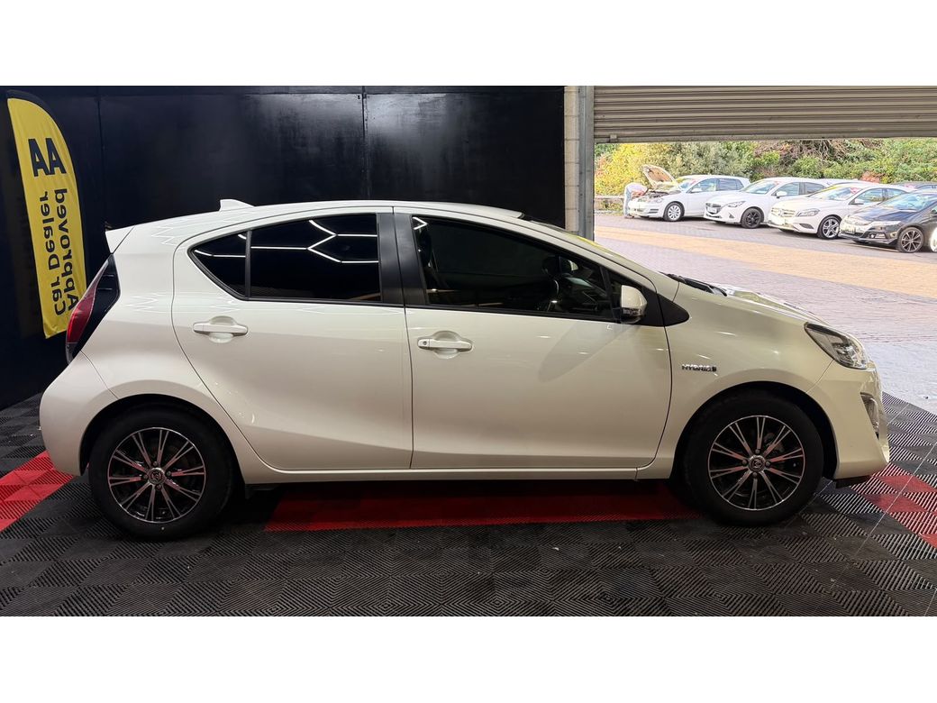 2015 Toyota Aqua