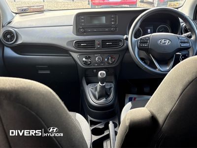 2023 Hyundai i10