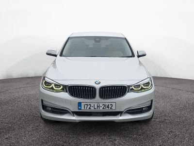 2017 BMW 320