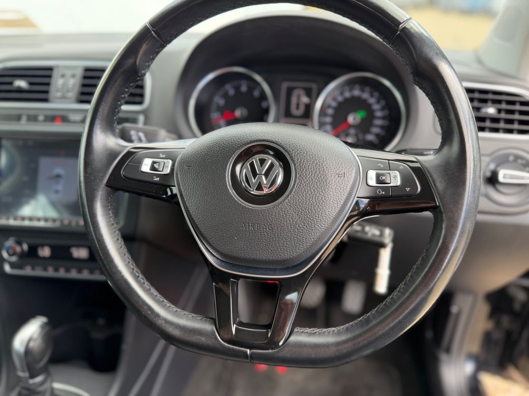 2017 Volkswagen Polo