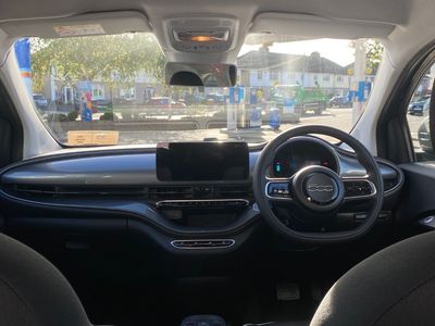 2025 Fiat 500e