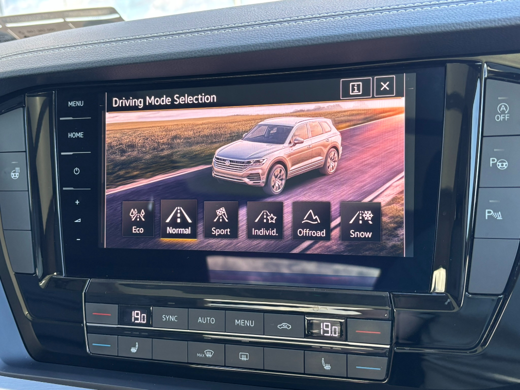 2019 Volkswagen Touareg