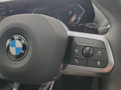2025 BMW 220