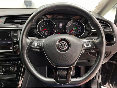 2016 Volkswagen Touran
