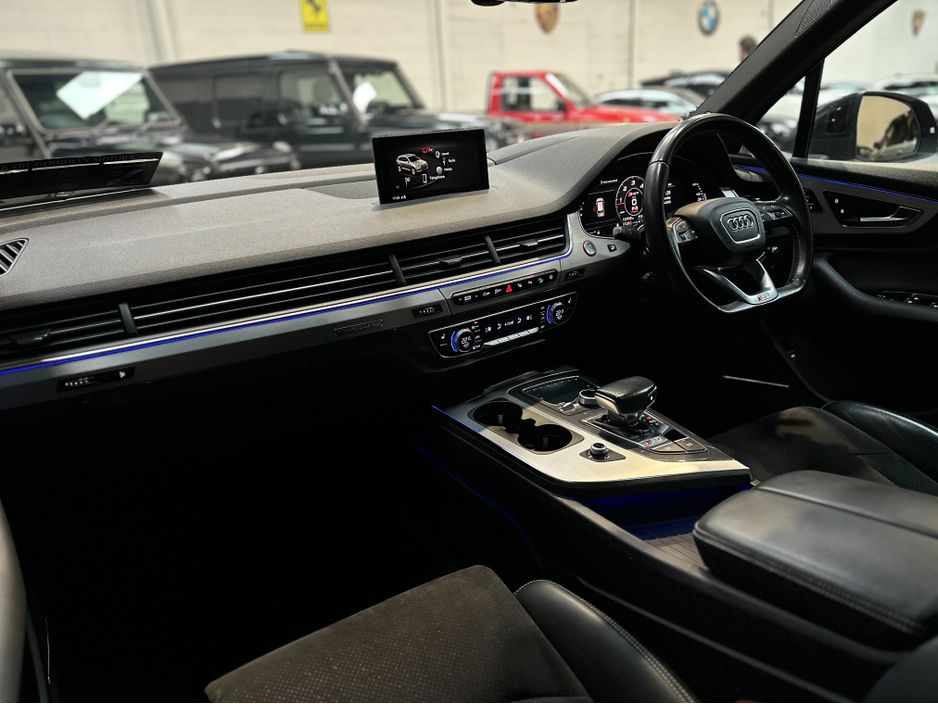 2017 Audi SQ7