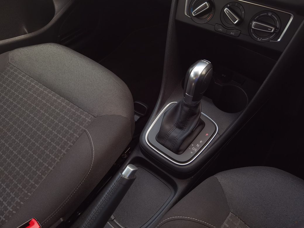 2016 Volkswagen Polo