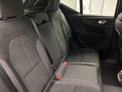 2026 Volvo XC40