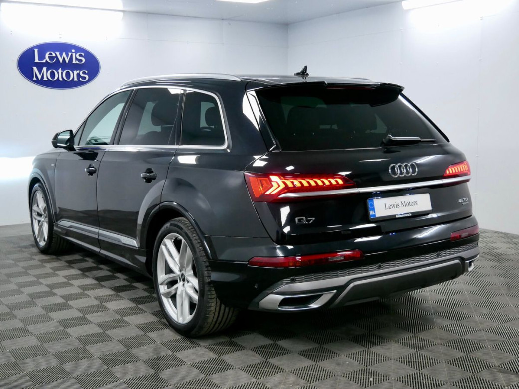 2021 Audi Q7
