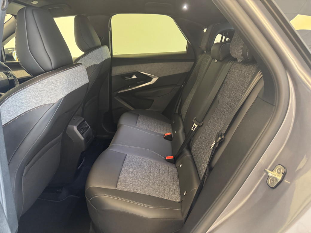 2025 Peugeot 3008