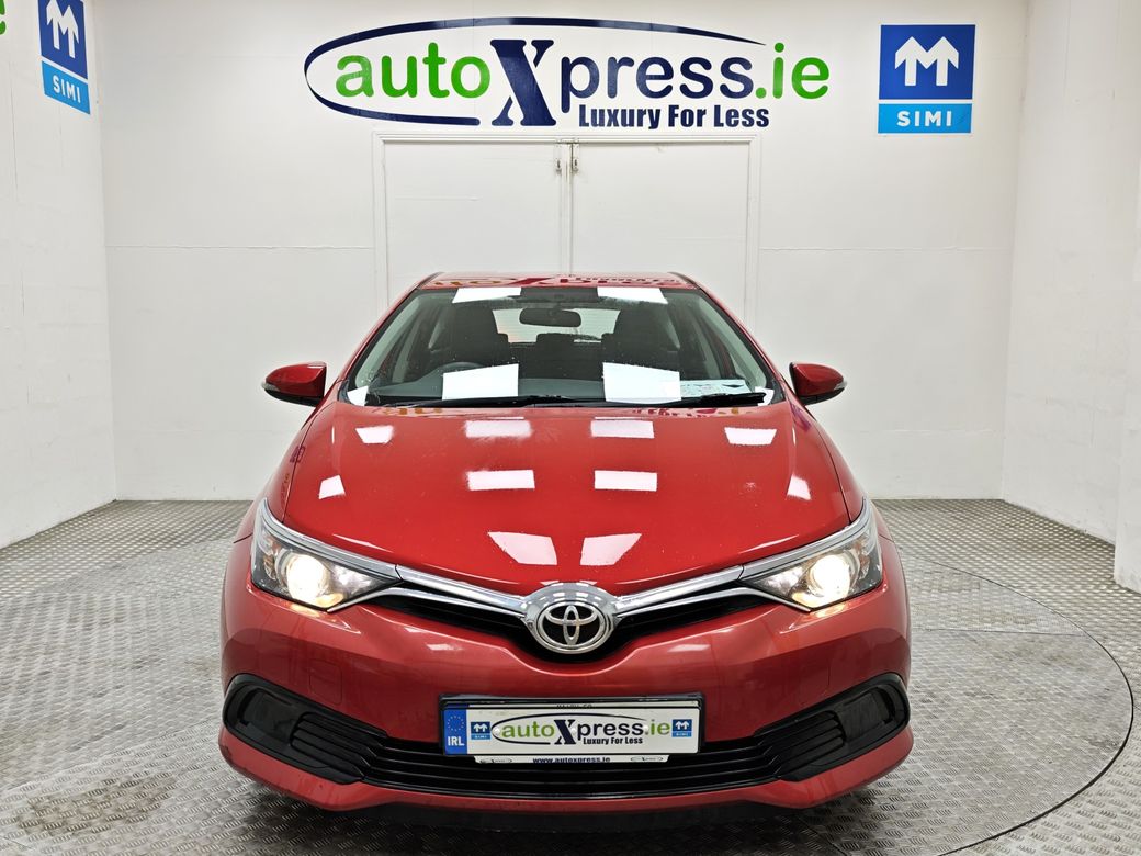 2016 Toyota Auris
