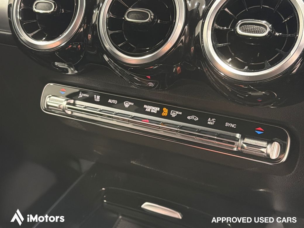 2021 Mercedes-Benz GLB Class