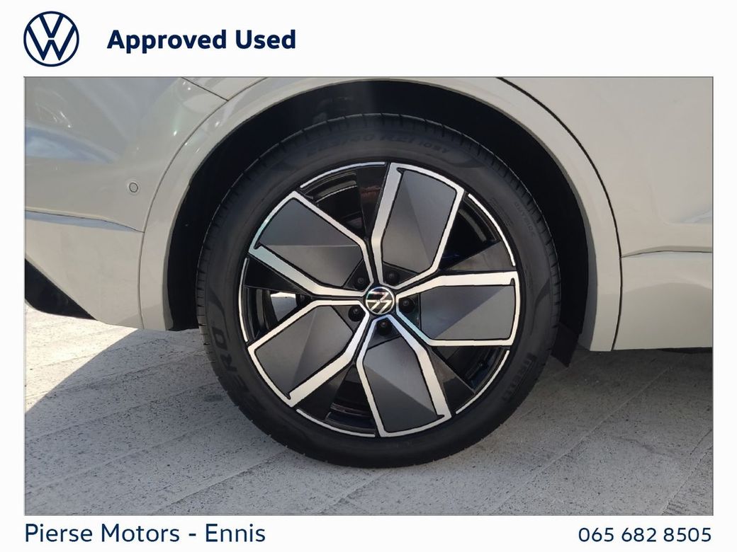 2025 Volkswagen Touareg