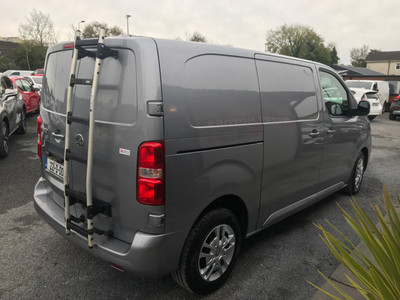 2022 Opel Vivaro
