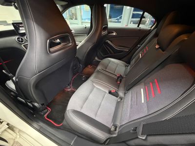 2016 Mercedes-Benz A 180