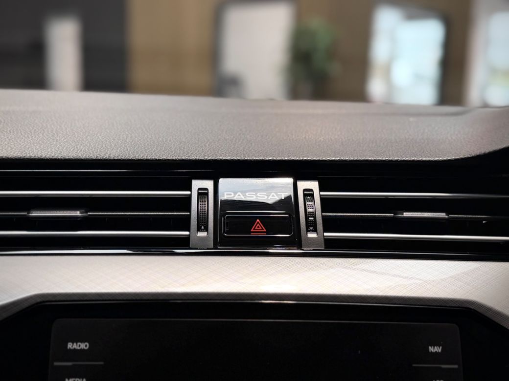 2022 Volkswagen Passat