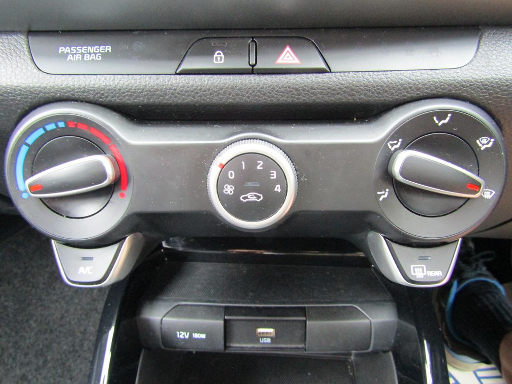 2024 Kia Stonic