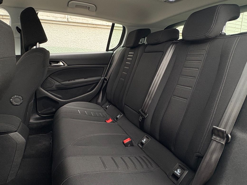 2015 Peugeot 308