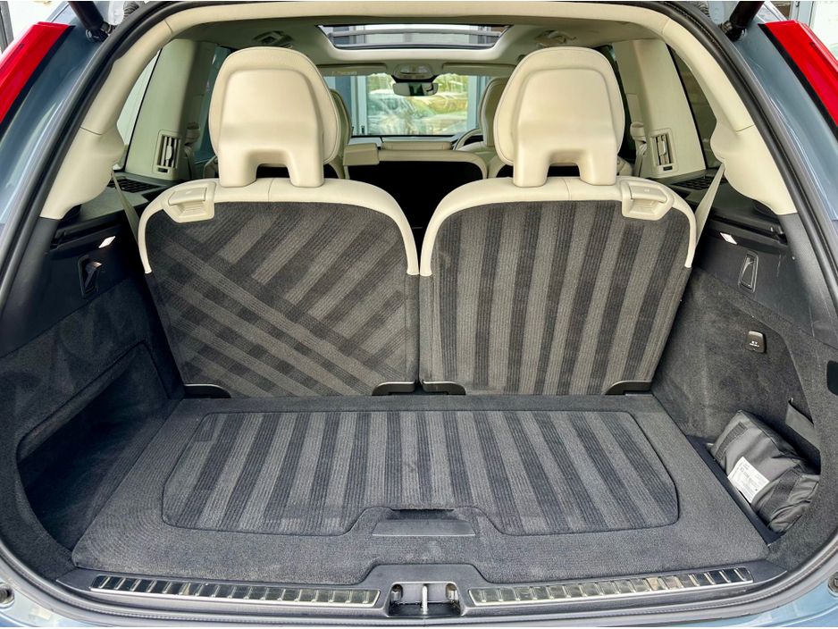 2022 Volvo XC90