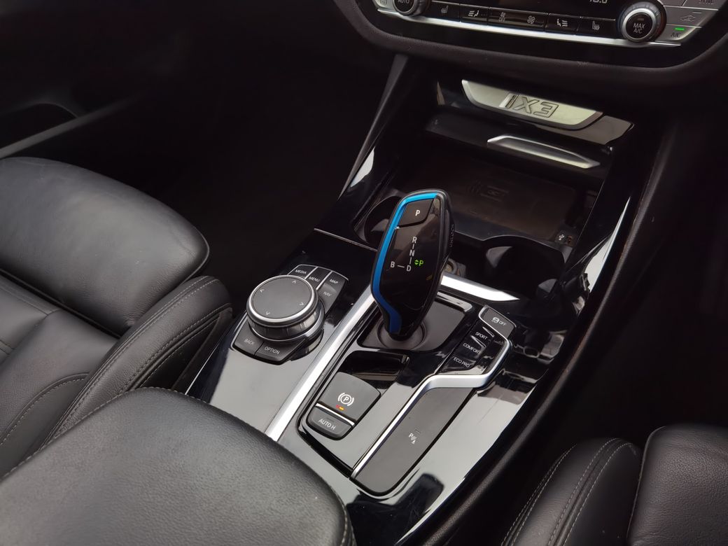 2021 BMW iX3