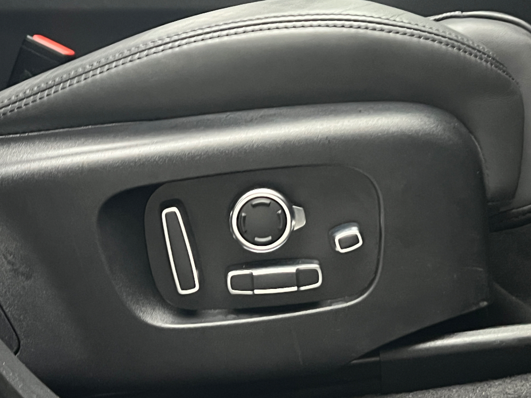 2024 Land Rover Range Rover Velar