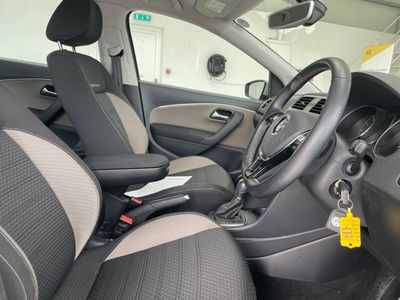 2017 Volkswagen Polo